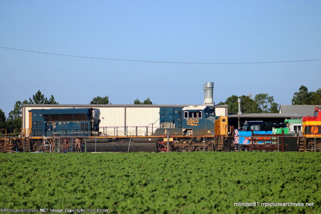 CSX 8903